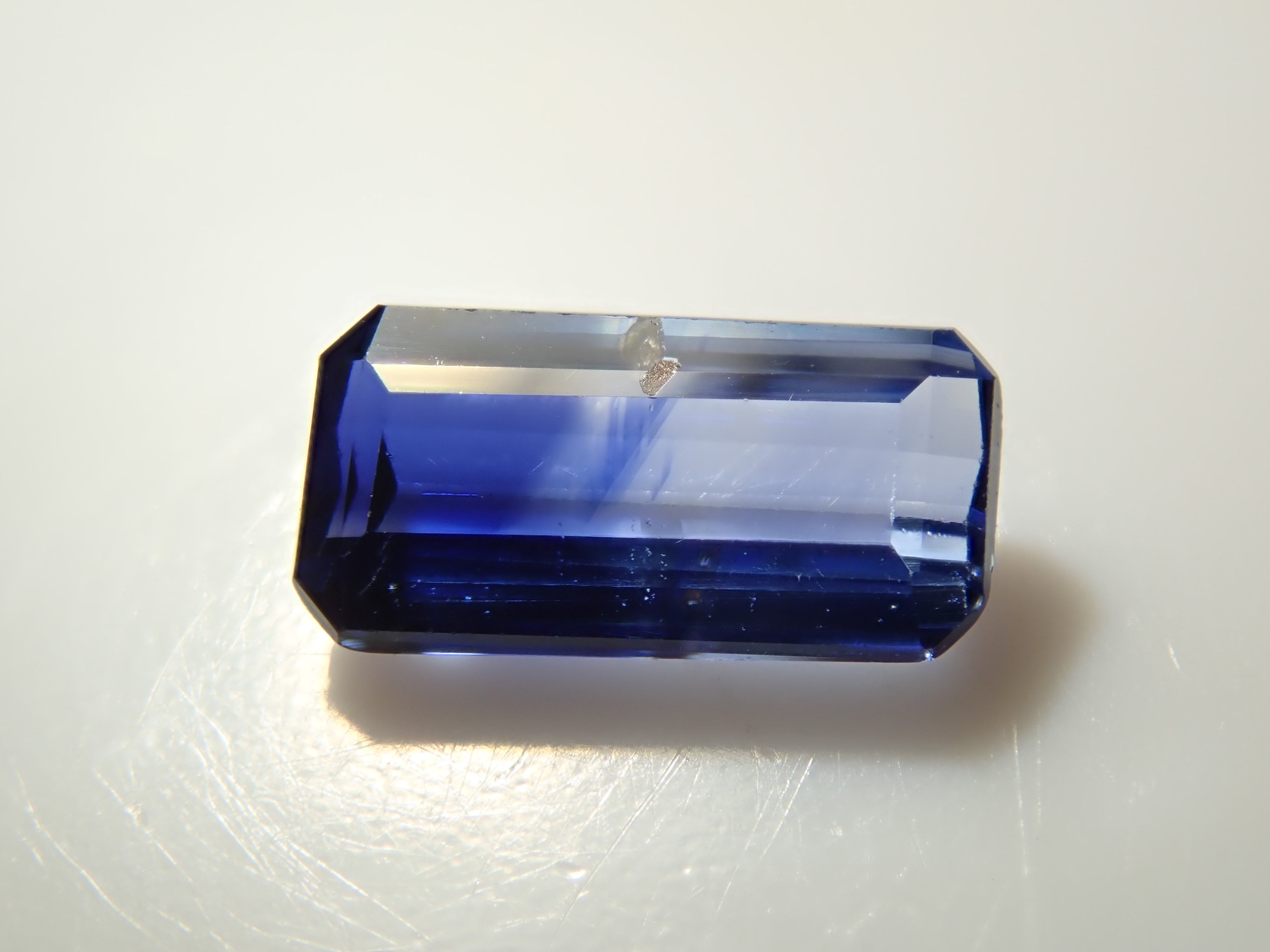 バイカラーサファイア 0.301ctルース