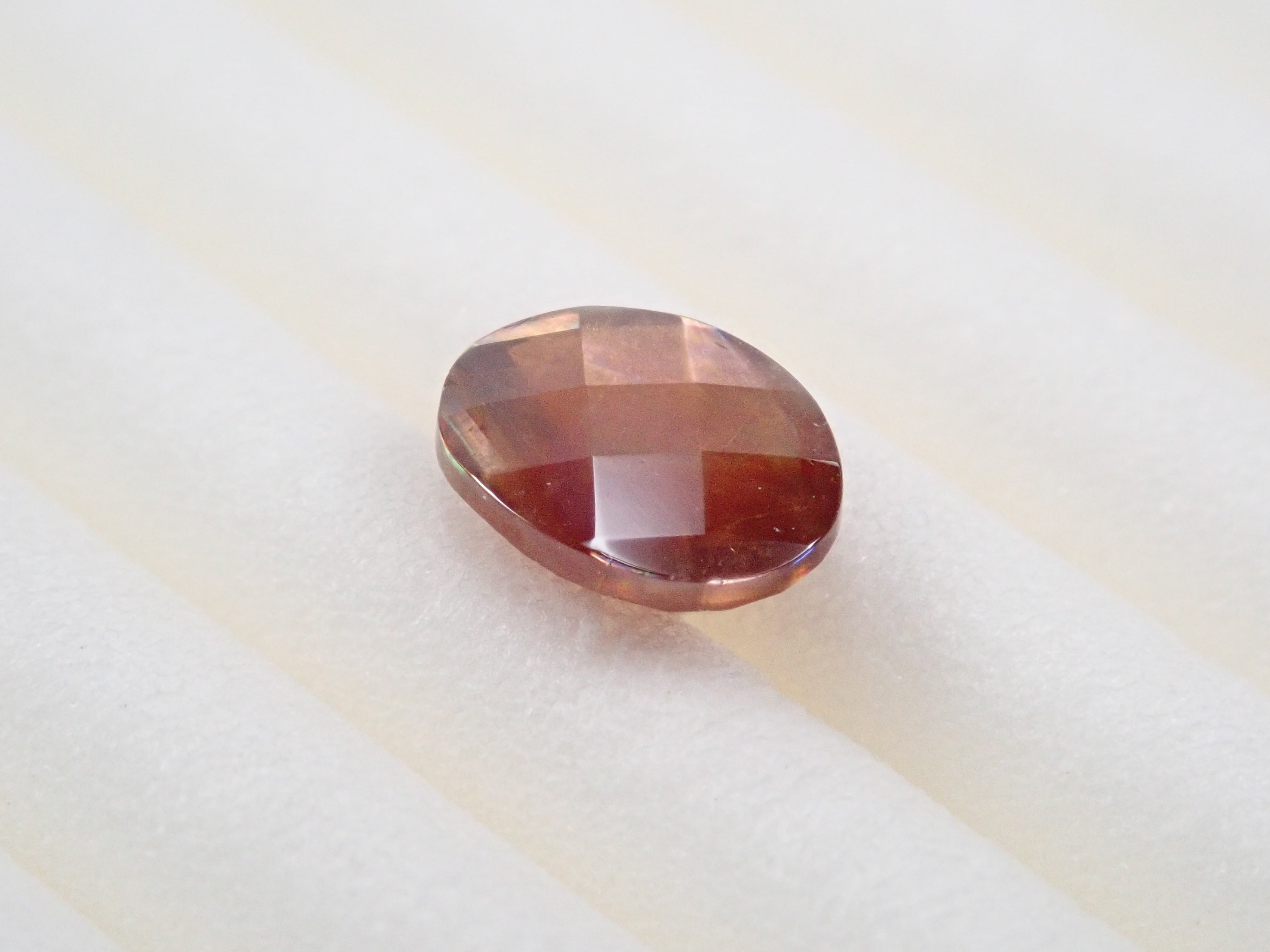 奈良県天川村産レインボーガーネット（アンドラダイトガーネット