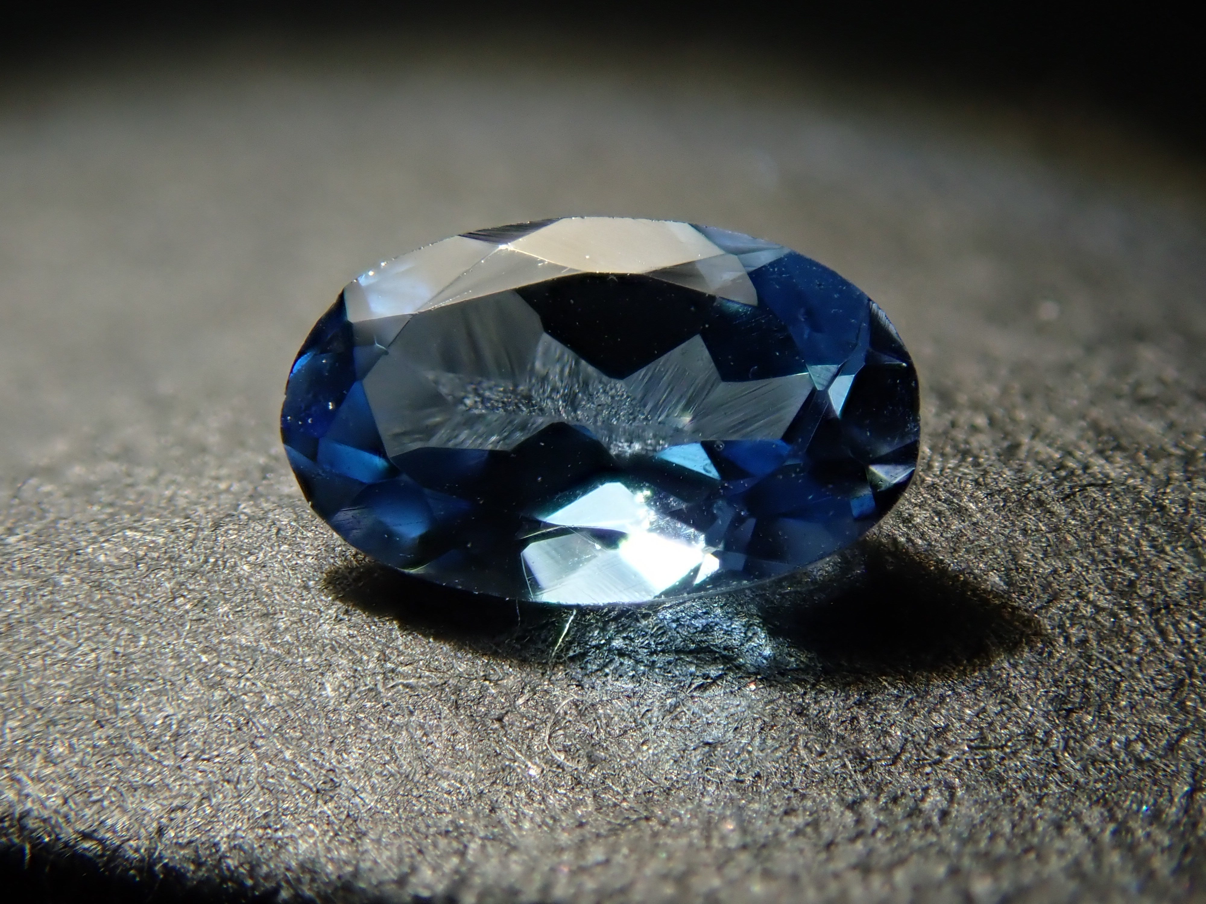 サンタマリアアクアマリン 0.181ctルース