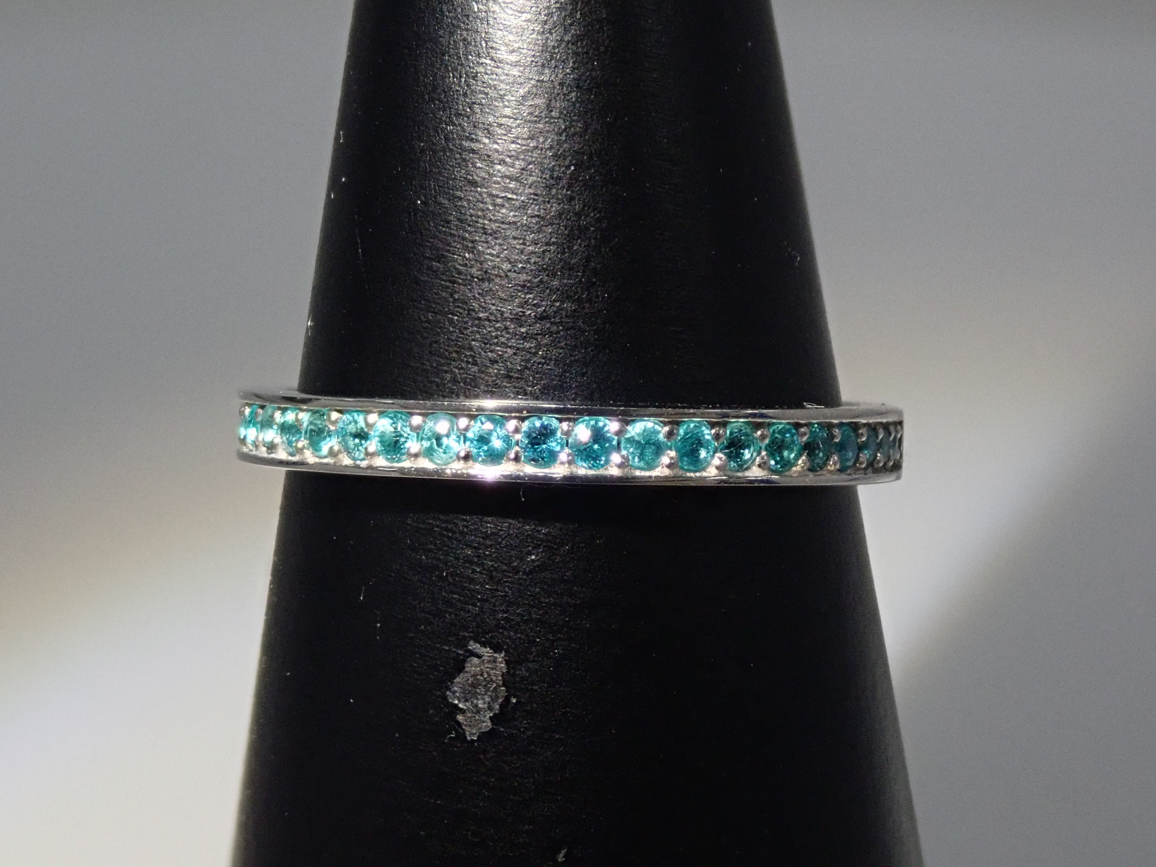 ブラジル産パライバトルマリンリング・ハーフエタニティリングセット