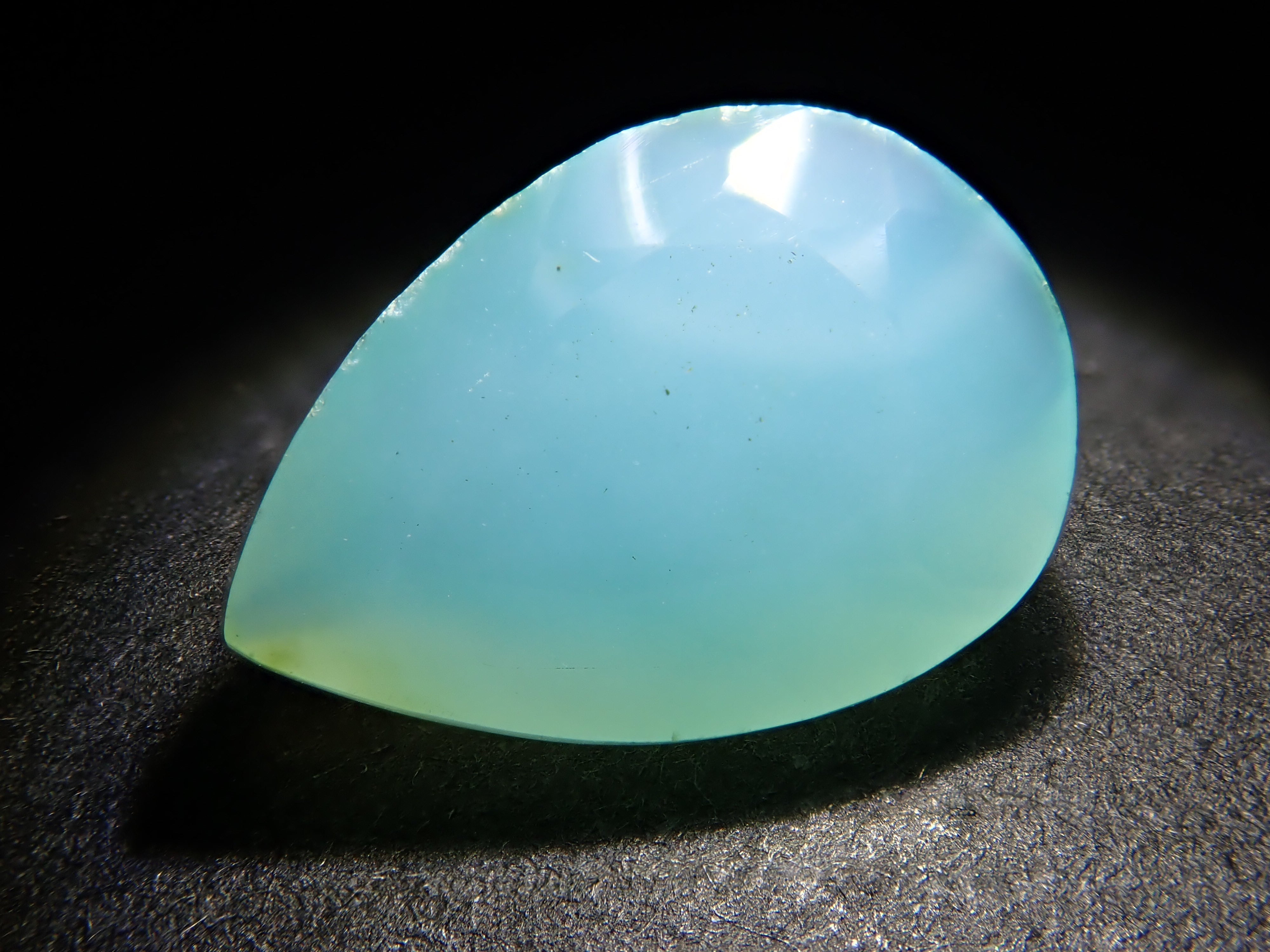 ペルー産＊ソーダライト・アズールクォーツクリペ ベルベットライナー