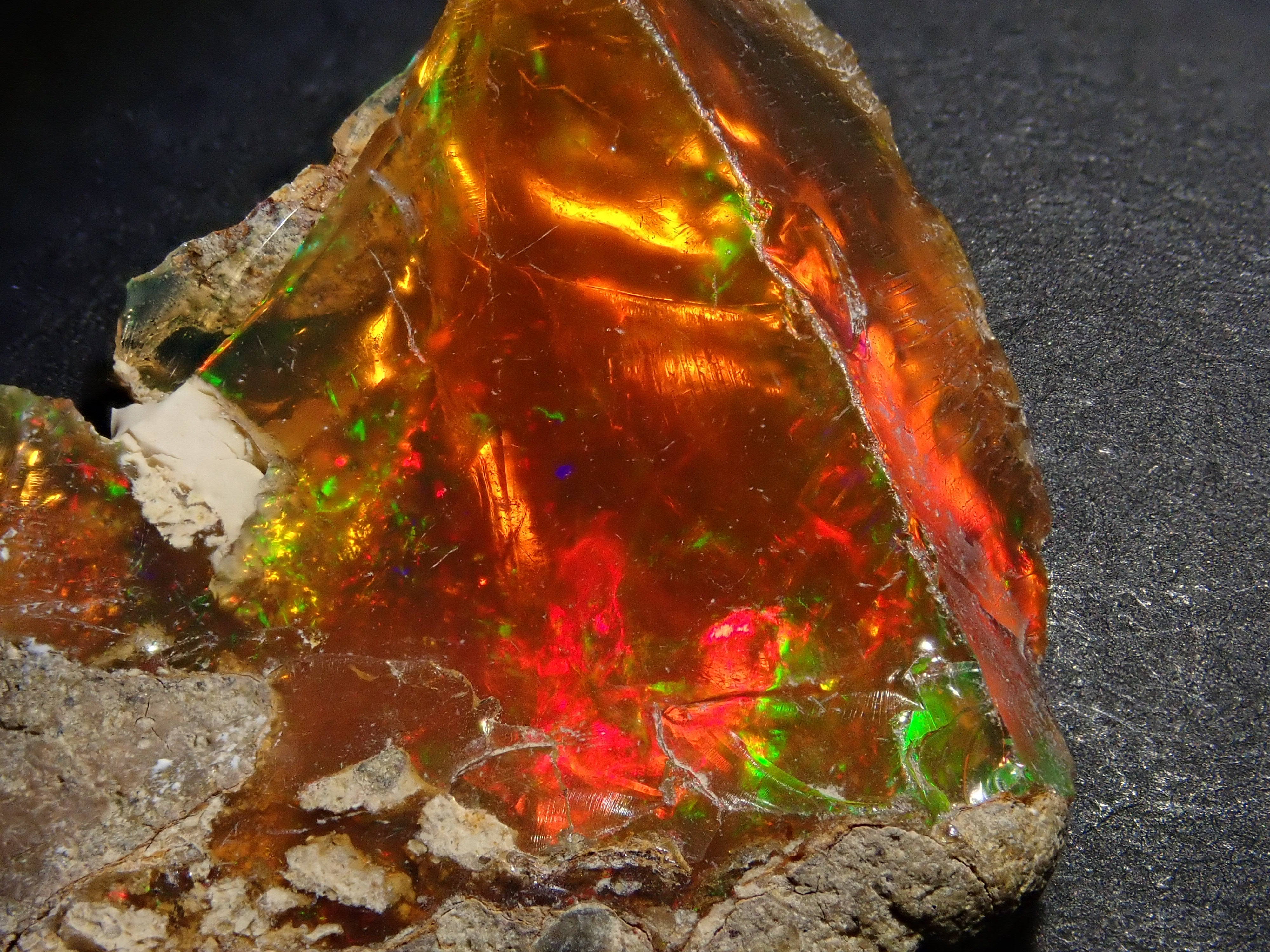 エチオピアオパール商品一覧 | 宝石ルースの専門店TOP STONE プリズム