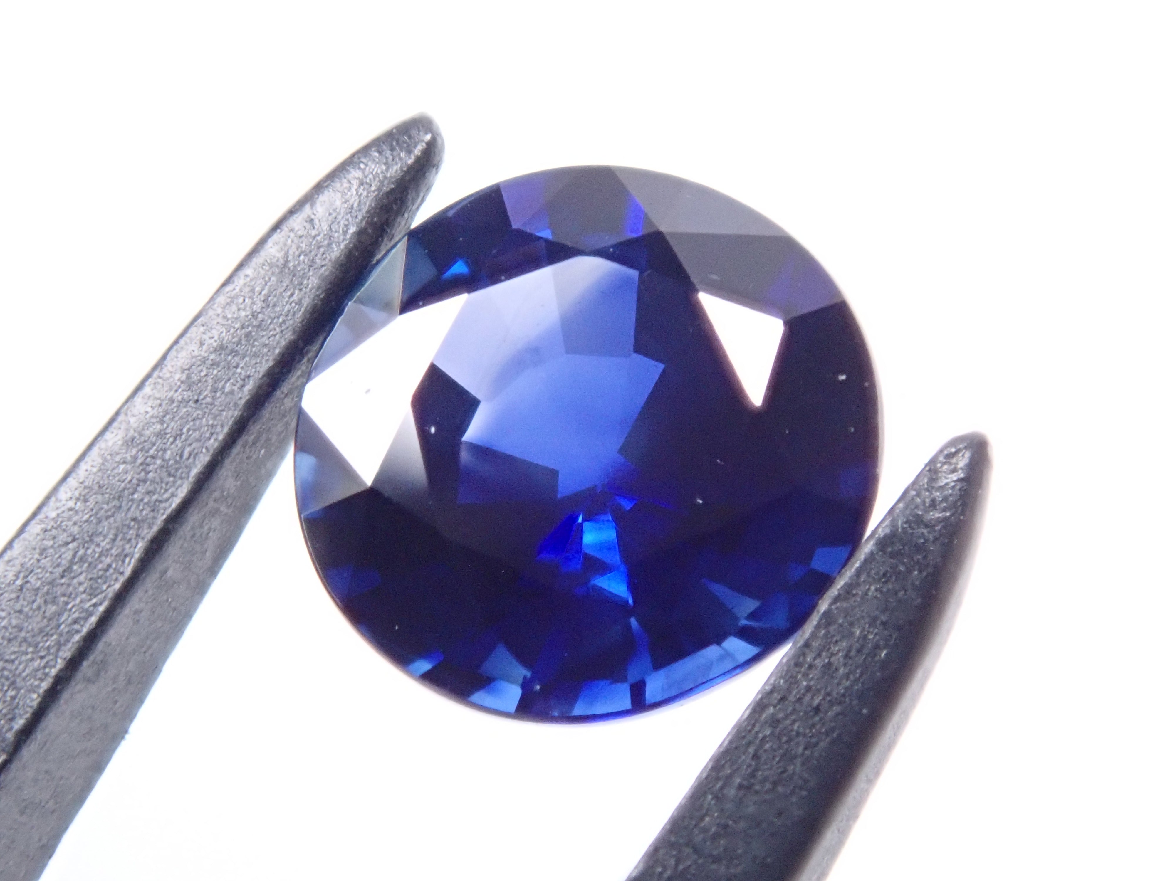 スリランカ産ロイヤルブルーサファイア 0.860ctルース AIGS付