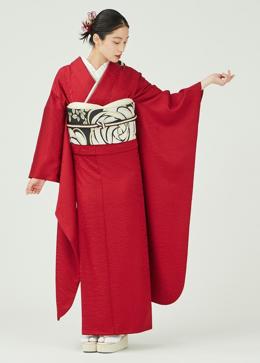 振袖 想い愛 -真紅-（ご予約受注品） | 振袖 | やまとオンラインストア