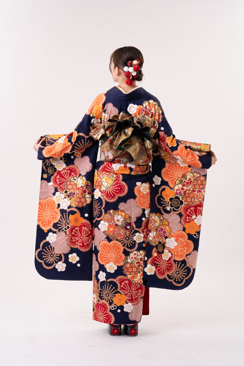 紺地 オレンジ花 正絹振袖【113】 – SAKURA TOKYO
