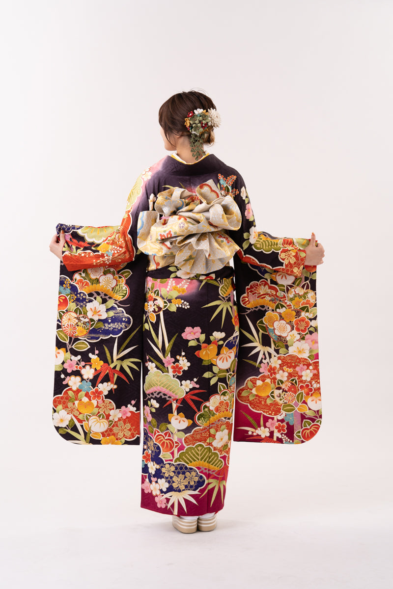 茶色地 古典柄正絹振袖【173】 – SAKURA TOKYO