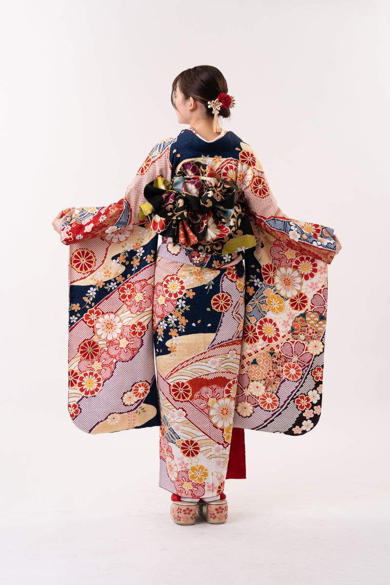 紺 相良刺繍 正絹振袖【181】 – SAKURA TOKYO