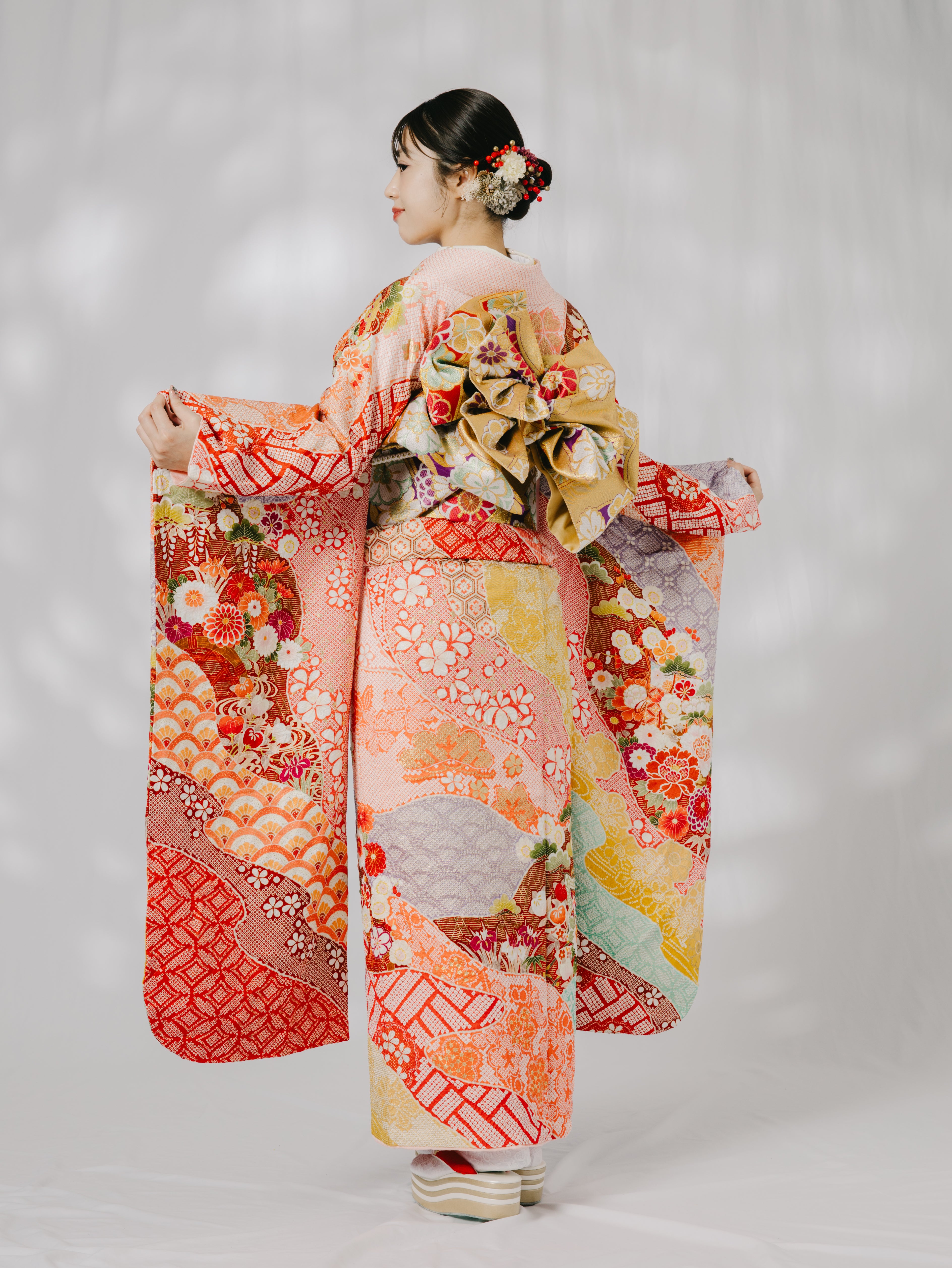 ピンク絞り 正絹振袖【486】 – SAKURA TOKYO （480）正絹振袖 肌色より