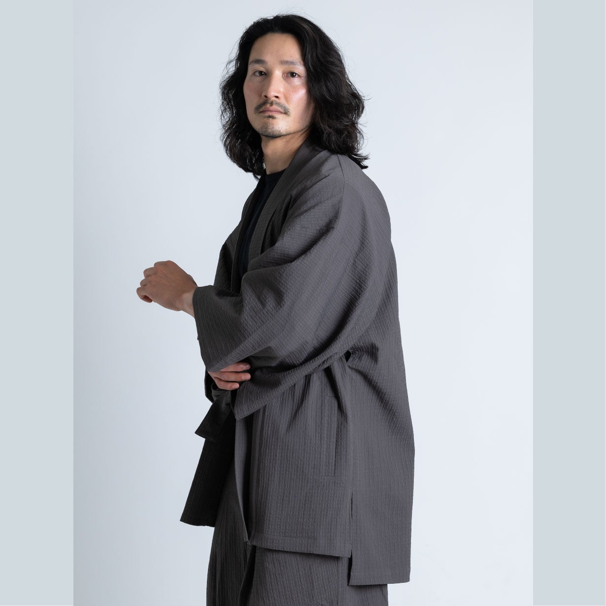 しじら織】見た目は羽織袴・着心地の良さは洋服。1分で着られる新感覚