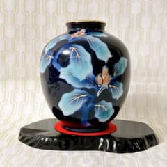 有田焼】若山作 陶器花瓶 濃紺 枇杷絵 置物 花びん 飾り物 花台 - メルカリ
