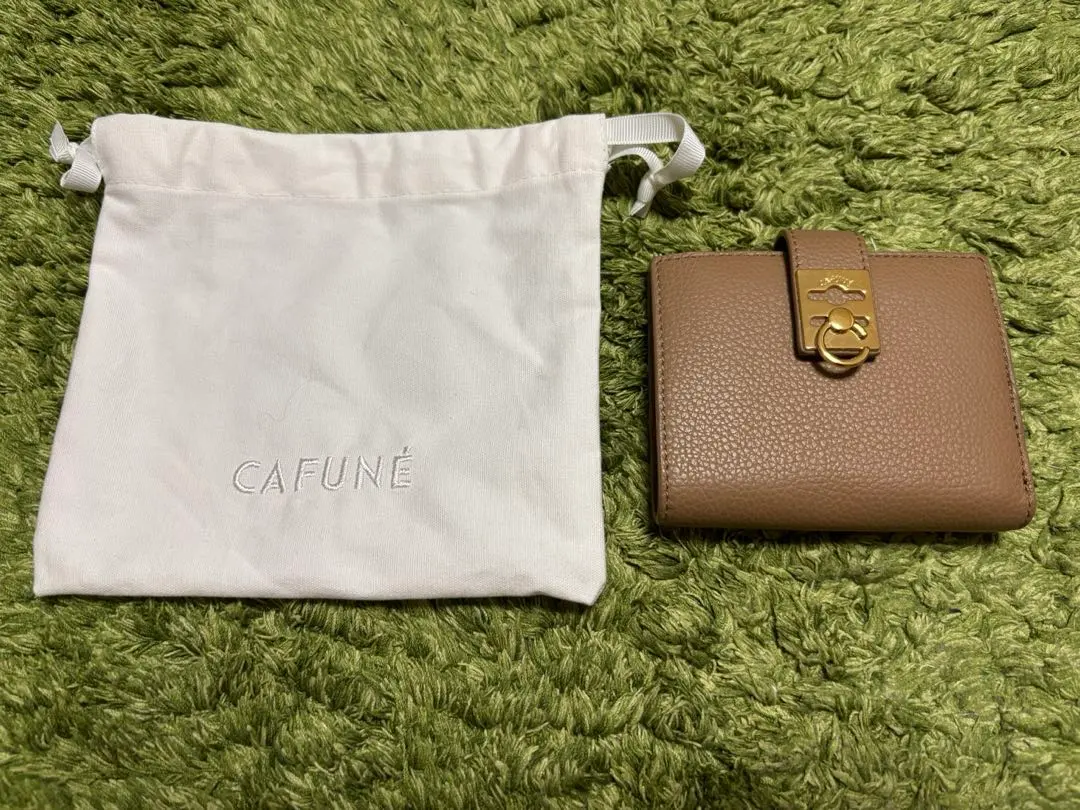 2026年最新】Cafune 二つ折り財布の人気アイテム - メルカリ