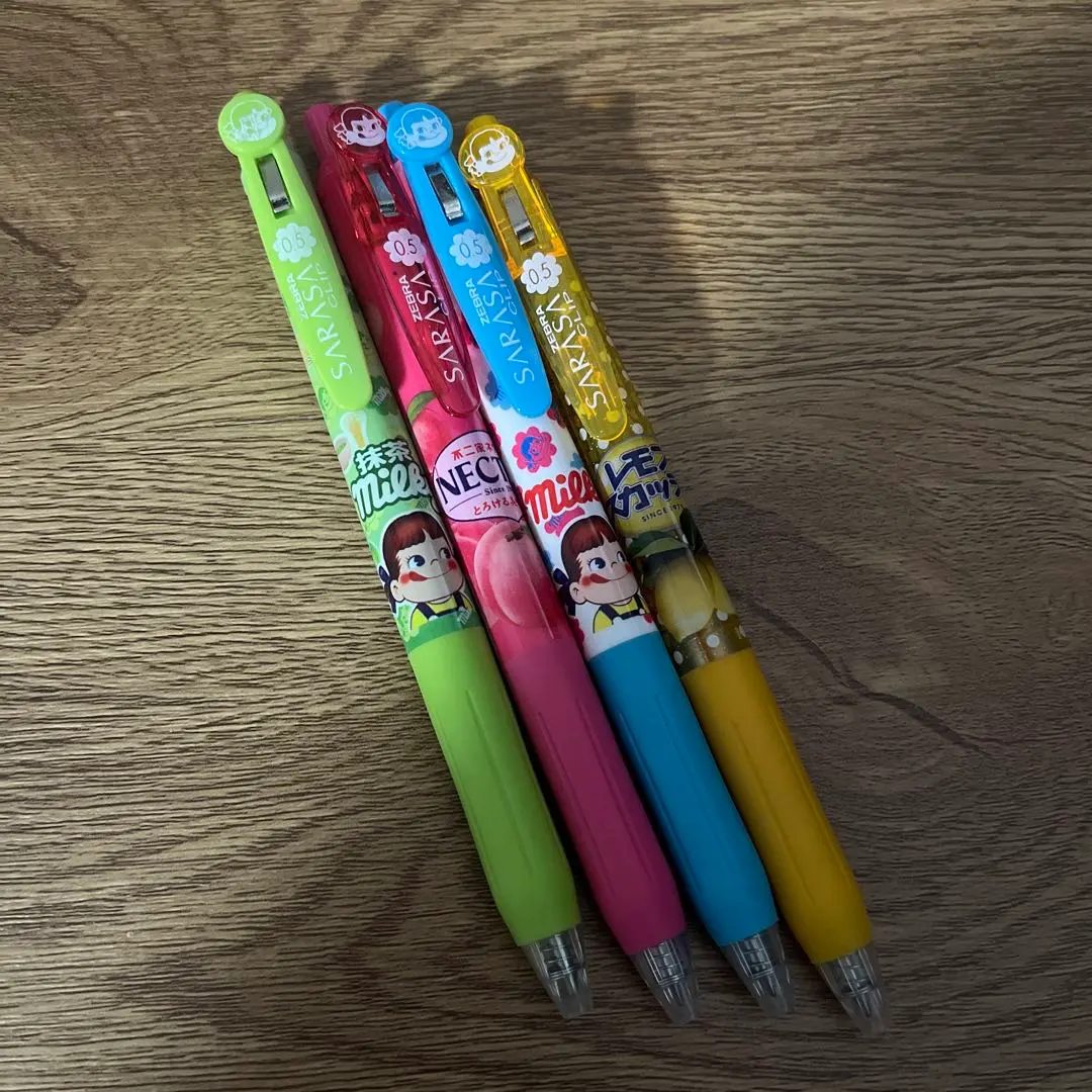 2026年最新】不二家 ペコちゃん sarasaの人気アイテム - メルカリ