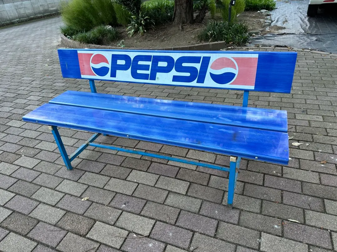 PEPSI ロゴ入り 金属製ベンチ 青