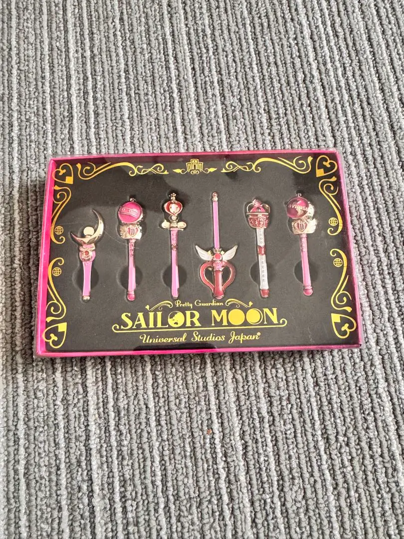 2026年最新】セーラームーン usj ピンズの人気アイテム - メルカリ