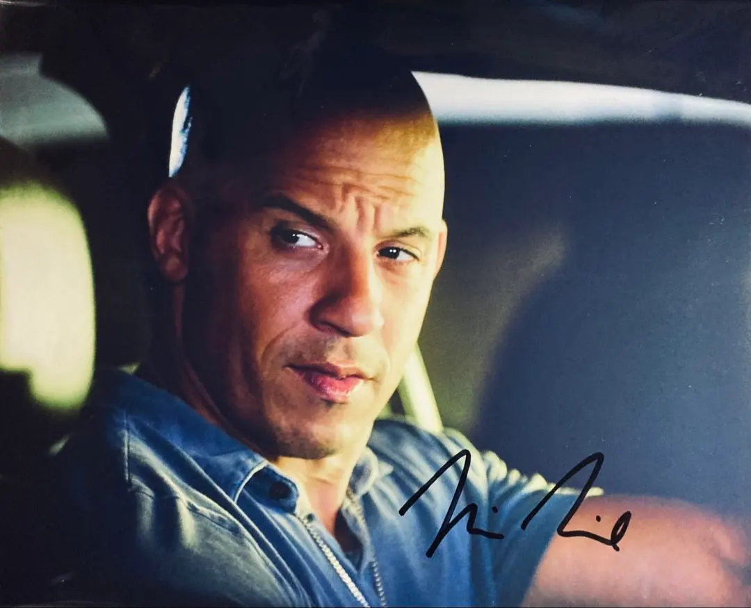 2026年最新】ヴィンディーゼル サインの人気アイテム - メルカリ