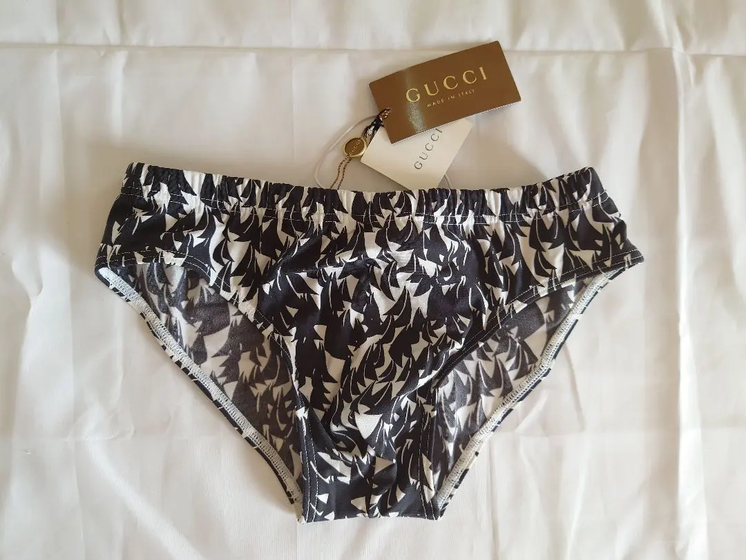 2026年最新】GUCCI 水着・ラッシュガードの人気アイテム - メルカリ