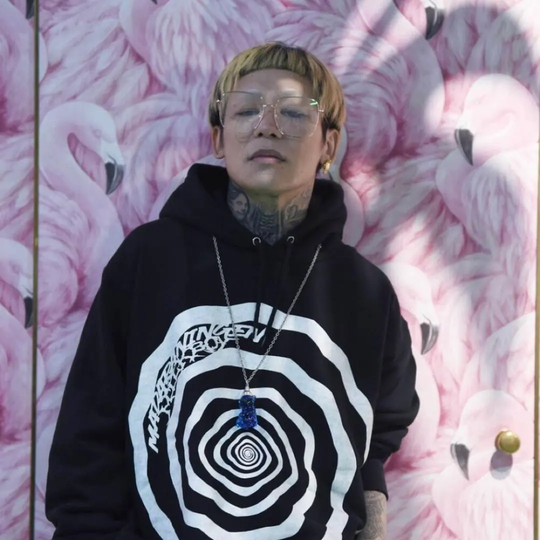 2026年最新】マダラニンゲン パーカーの人気アイテム - メルカリ