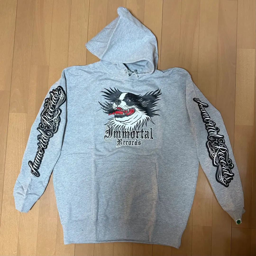 2026年最新】kat-tun パーカーの人気アイテム - メルカリ