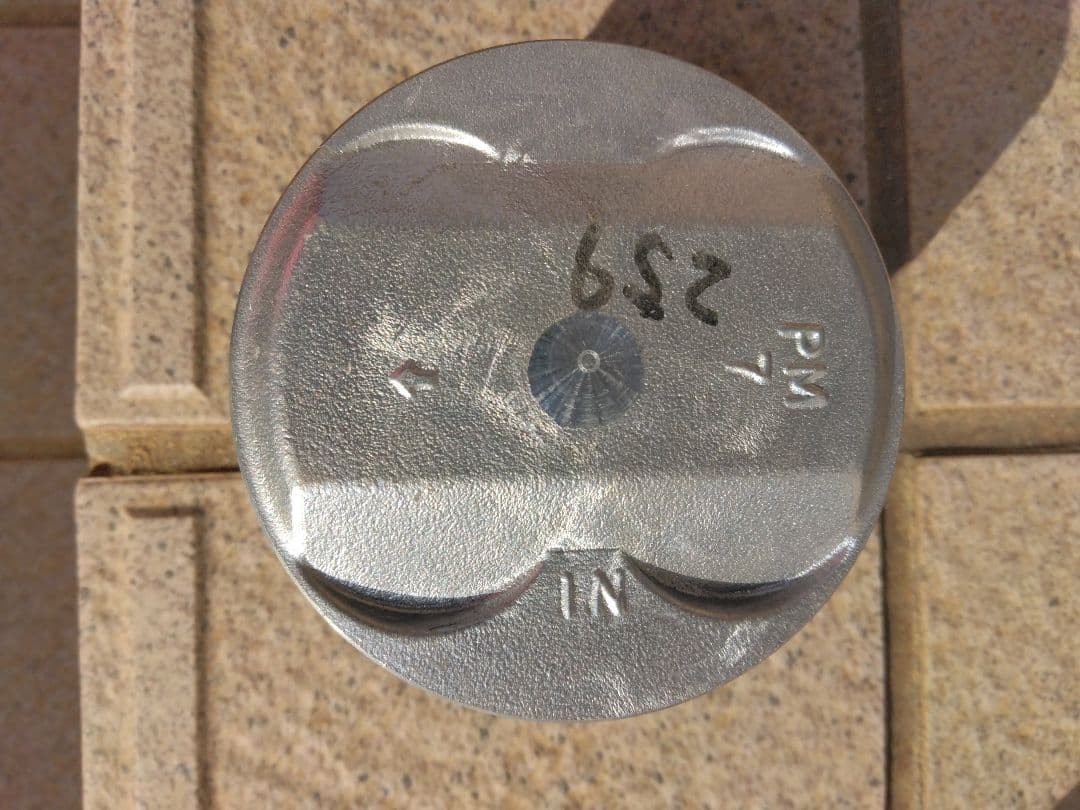 シビックエンジンピストン PM7。6個セット アルミ製