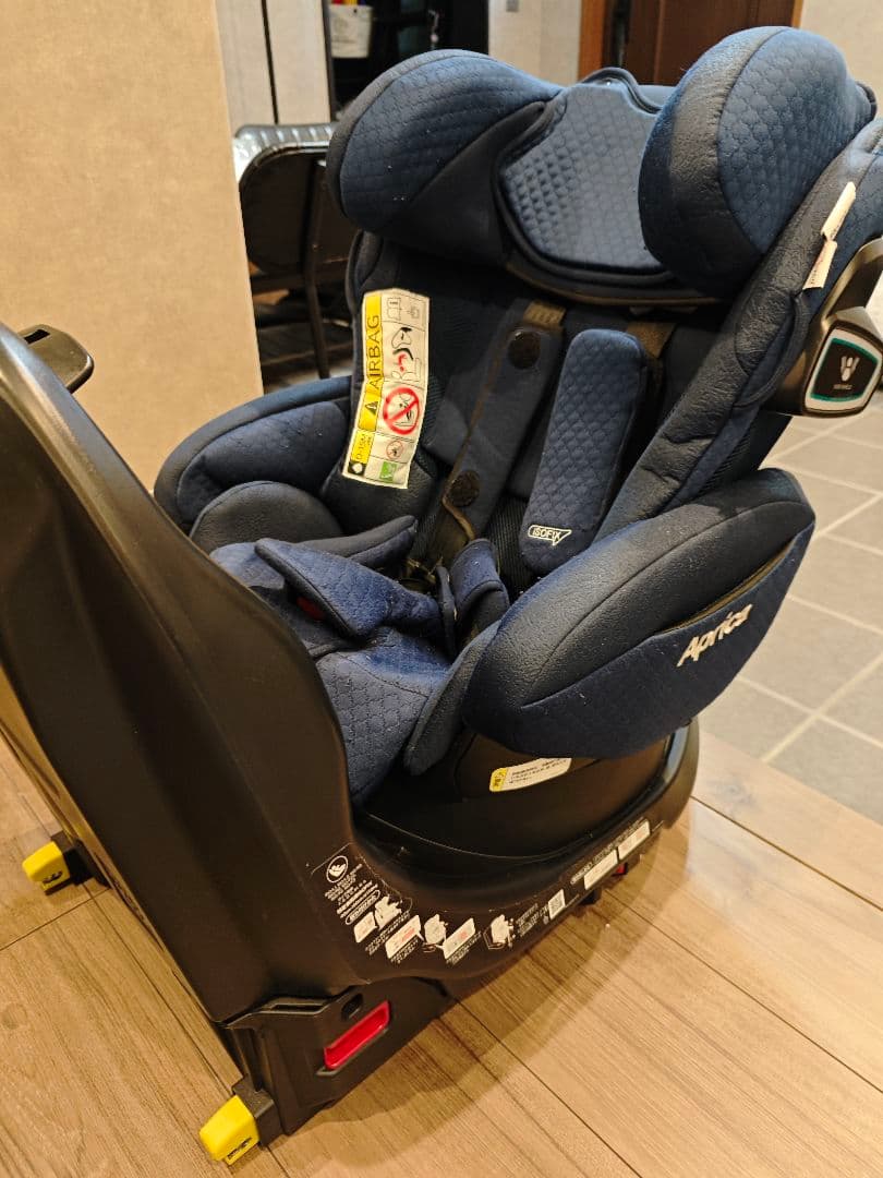 Aprica チャイルドシート フラディア・グロウ