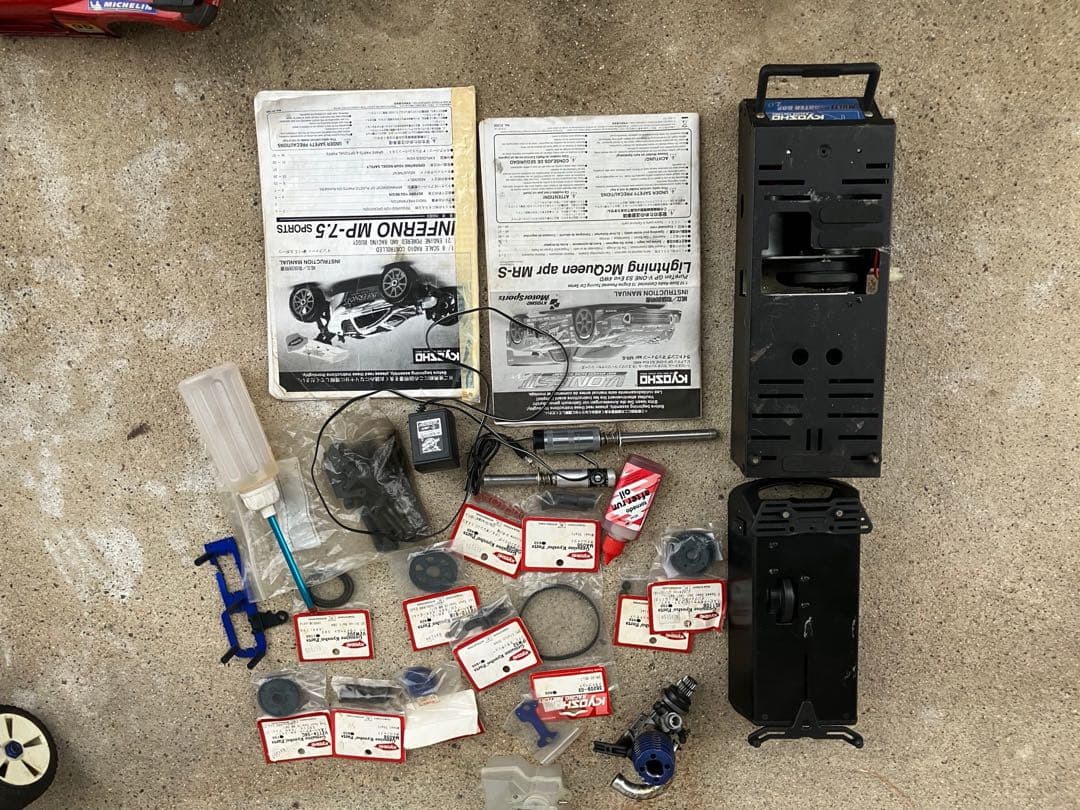 ラジコンカーセット その他部品付き