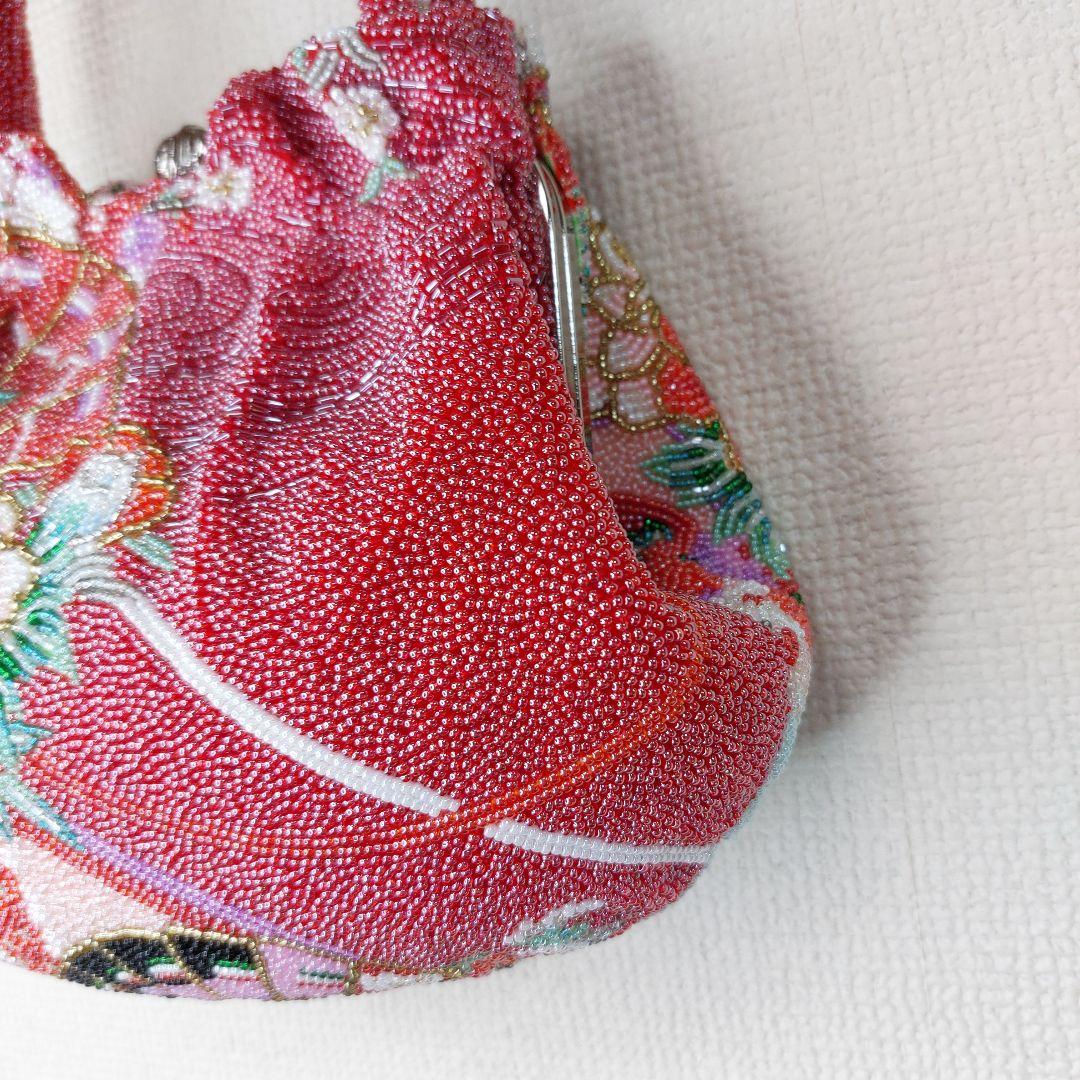 手刺本刺繍　和装　成人式　浴衣　ビーズ花柄バッグ　扇子