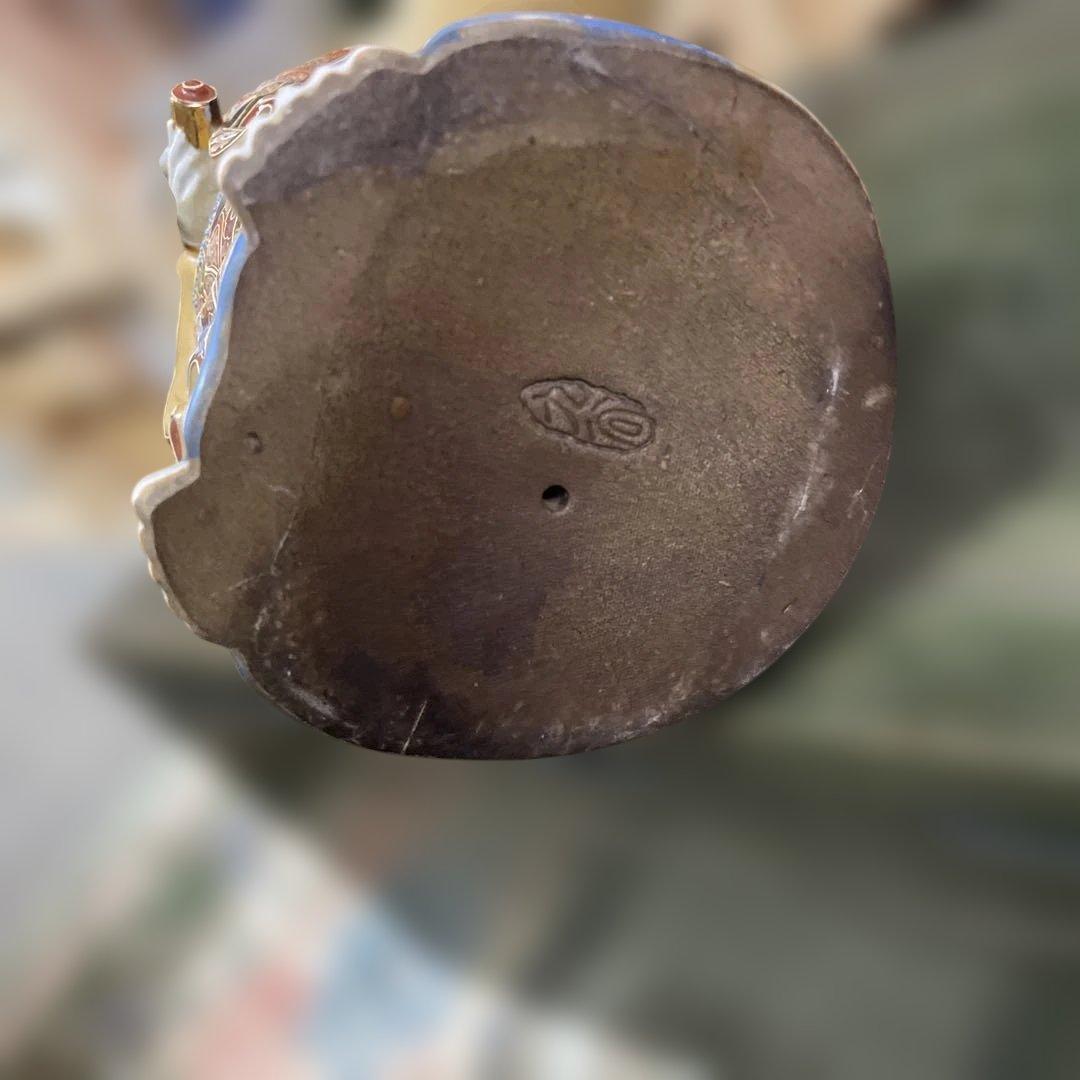 石川県九谷焼観音像　陶器製 女性像 装飾品　伝統工芸品　日本美術　金彩