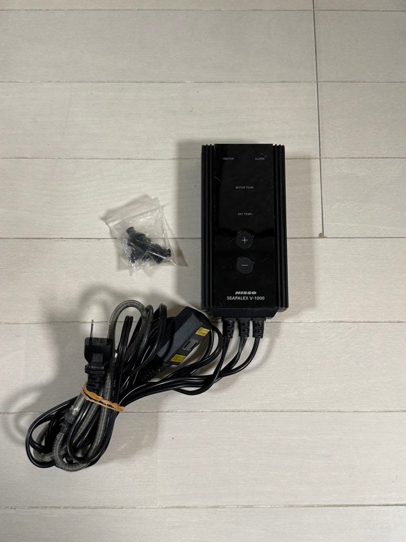 NISSO1000Wサーモスタットシーパレックスと1000Wヒーター