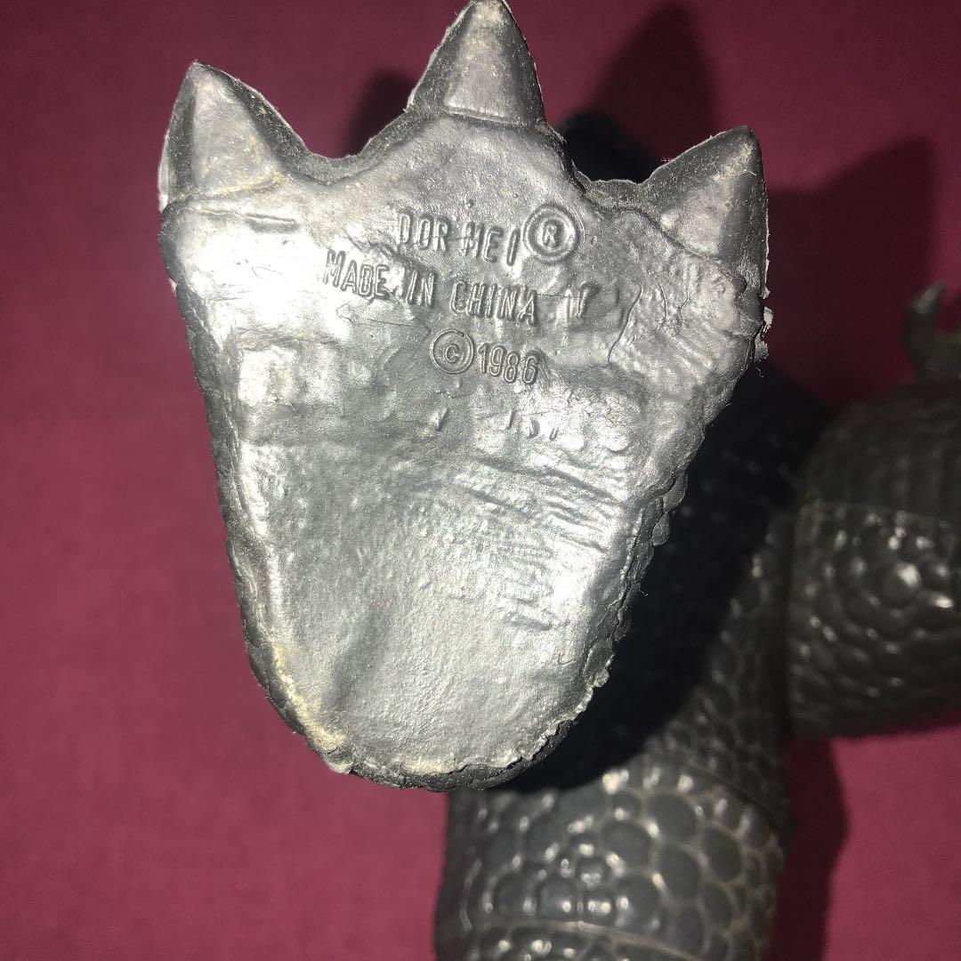 ゴジラ？ 1986年製?怪獣フィギュア人形 ソフビ - メルカリ