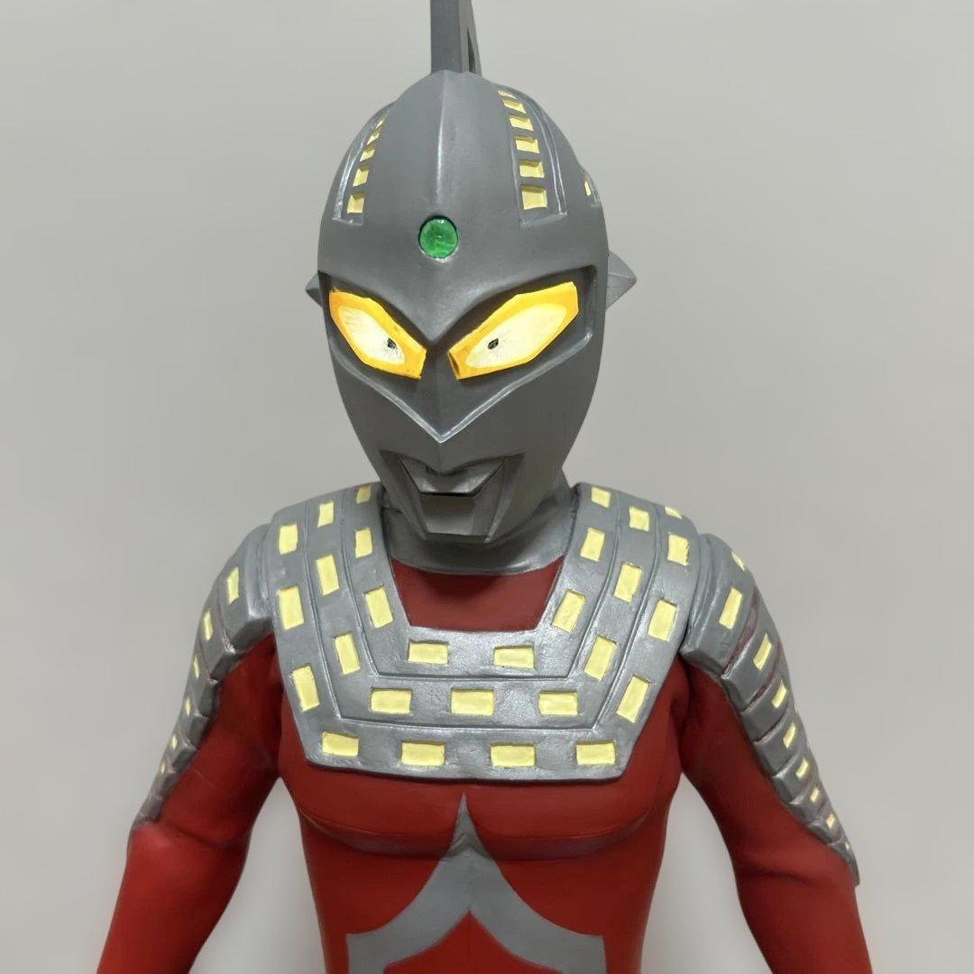 ギガンティックシリーズ　RMC +PLUS ウルトラセブン