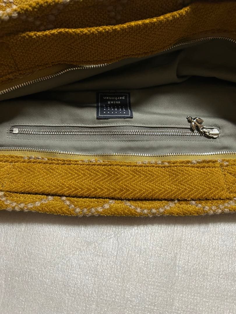 新品 ミナペルホネン タンバリン 2wayショルダーバッグ コーデュロイ斜めがけ