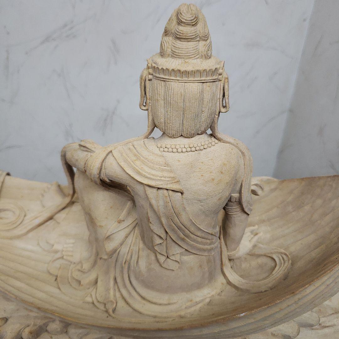 Bフライデー 蔵出し特価 希少仏像 上彫り☆楠材 一葉観音菩薩坐像☆台