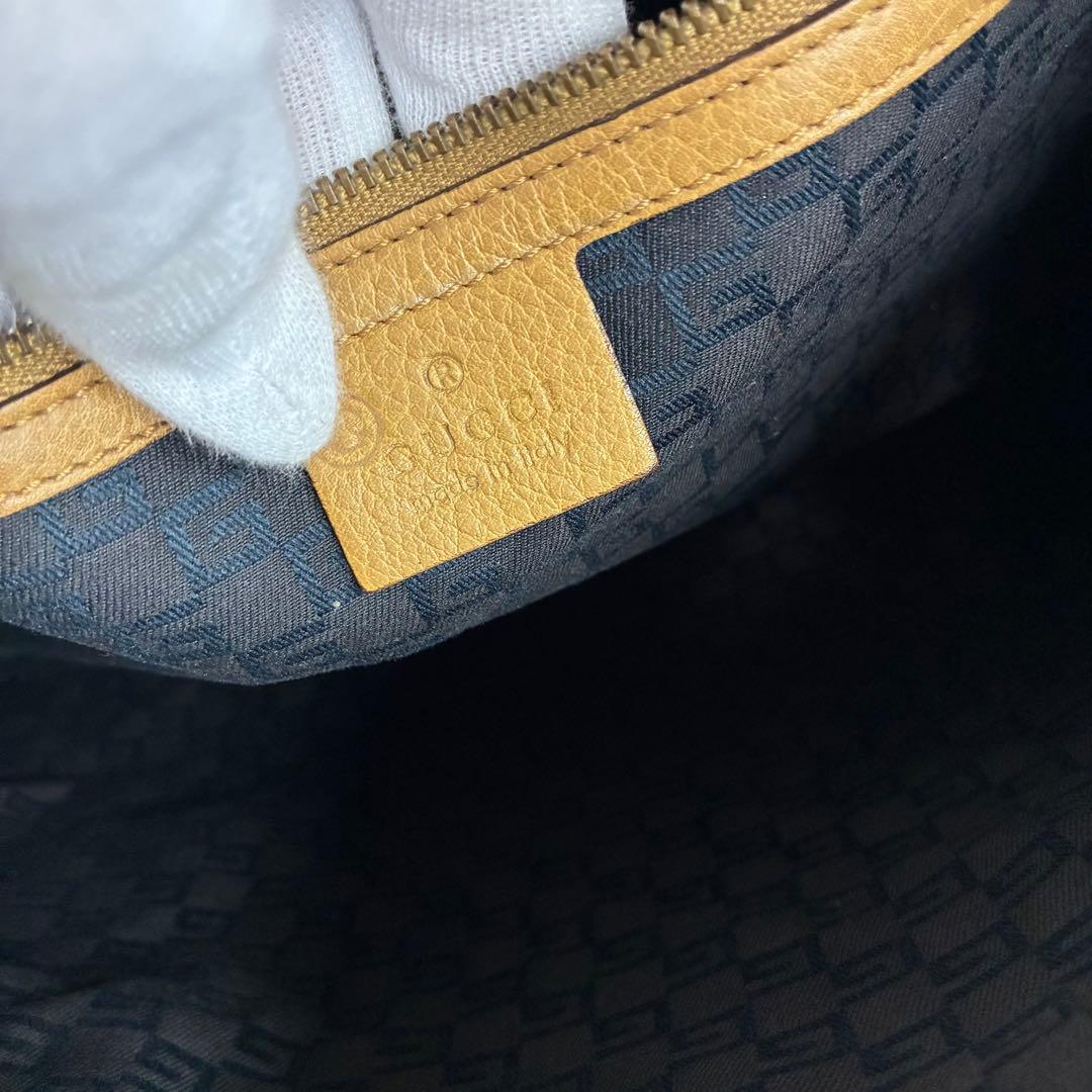 ✨GUCCI✨　グッチ　ワンショルダーバッグ　レザー　ハンドバッグ