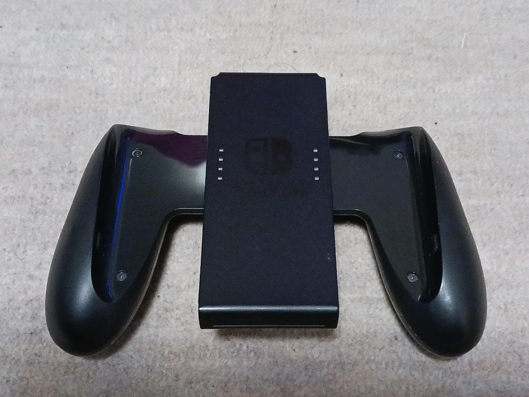 Nintendo Switch 本体＋SanDisk Ultra SD 64GB