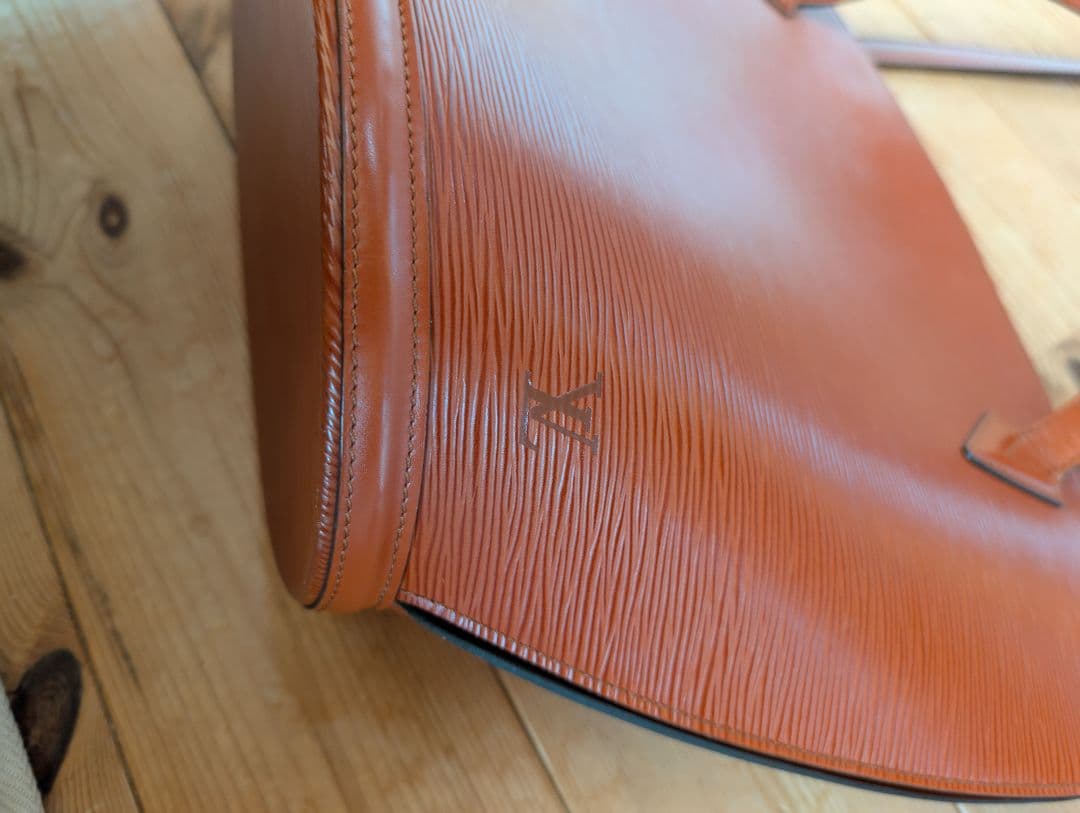 ルイヴィトン　エピ　トートバッグ　サンジャック　茶色