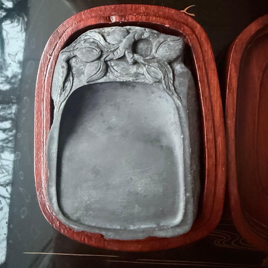 2245様感謝‼️旧家蔵出書の極み『桃陽刻天然端渓硯』」文房四宝 - メルカリ