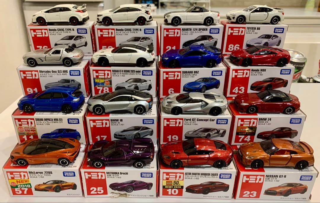 トミカ　プレミアム　まとめ売り100台超　廃盤　未開封あり