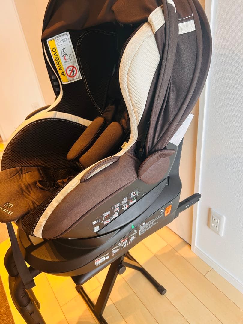 エールベベ クルット3iグランス チャイルドシート BF8514 AILEBEE