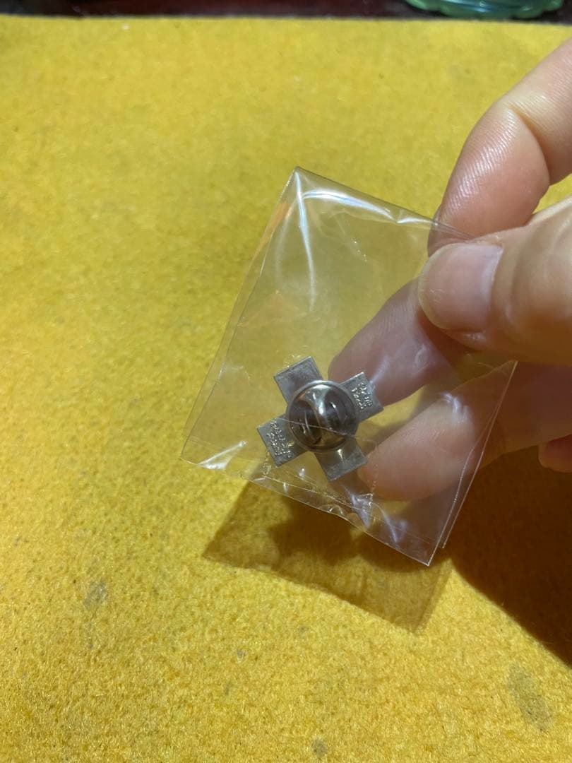 激レア】椎名林檎 下剋上 エクスタシーステッカー/バッヂセット - メルカリ