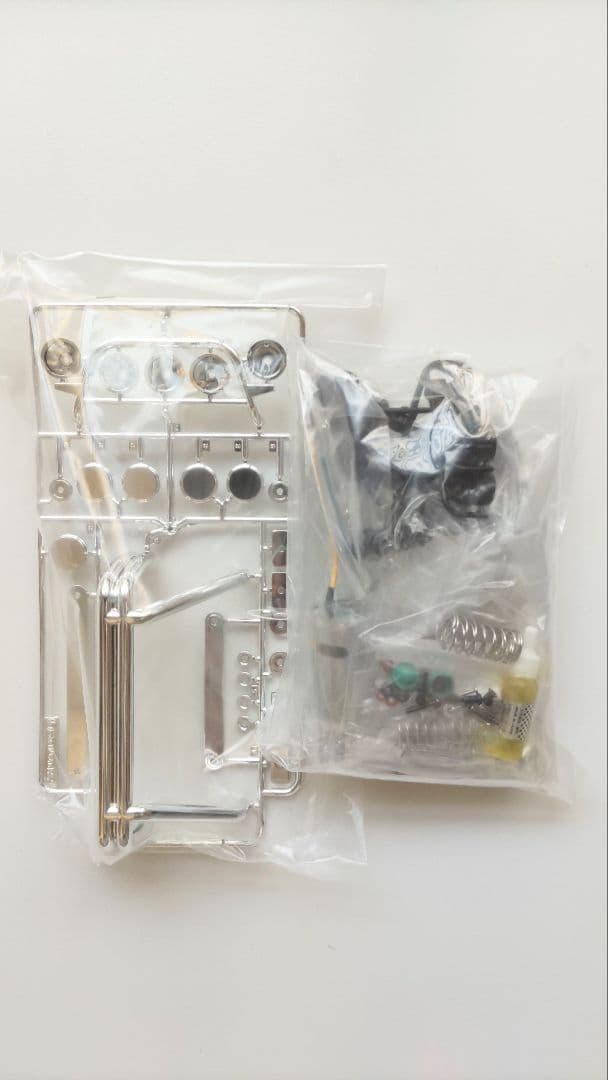 タミヤ 1/10 CC-01シャーシ ランドフリーダー