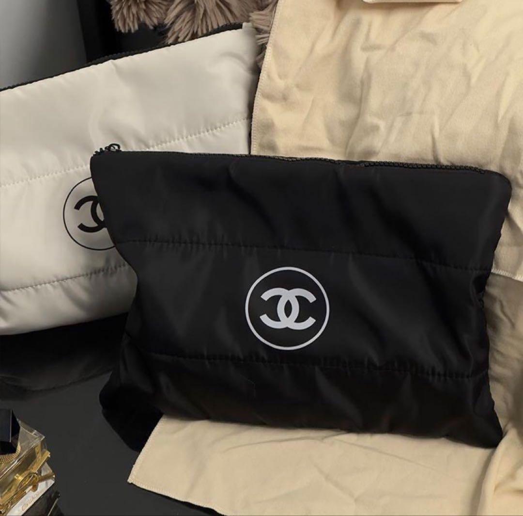 ✨もも✨ミラー2点＆ブラックポーチ