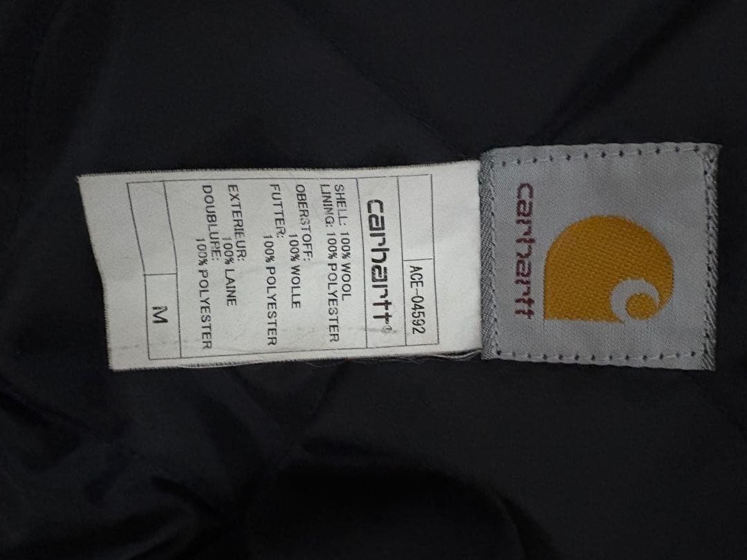 【Carhartt】フード付きジャケット ブラウン系 ファー付き 防寒