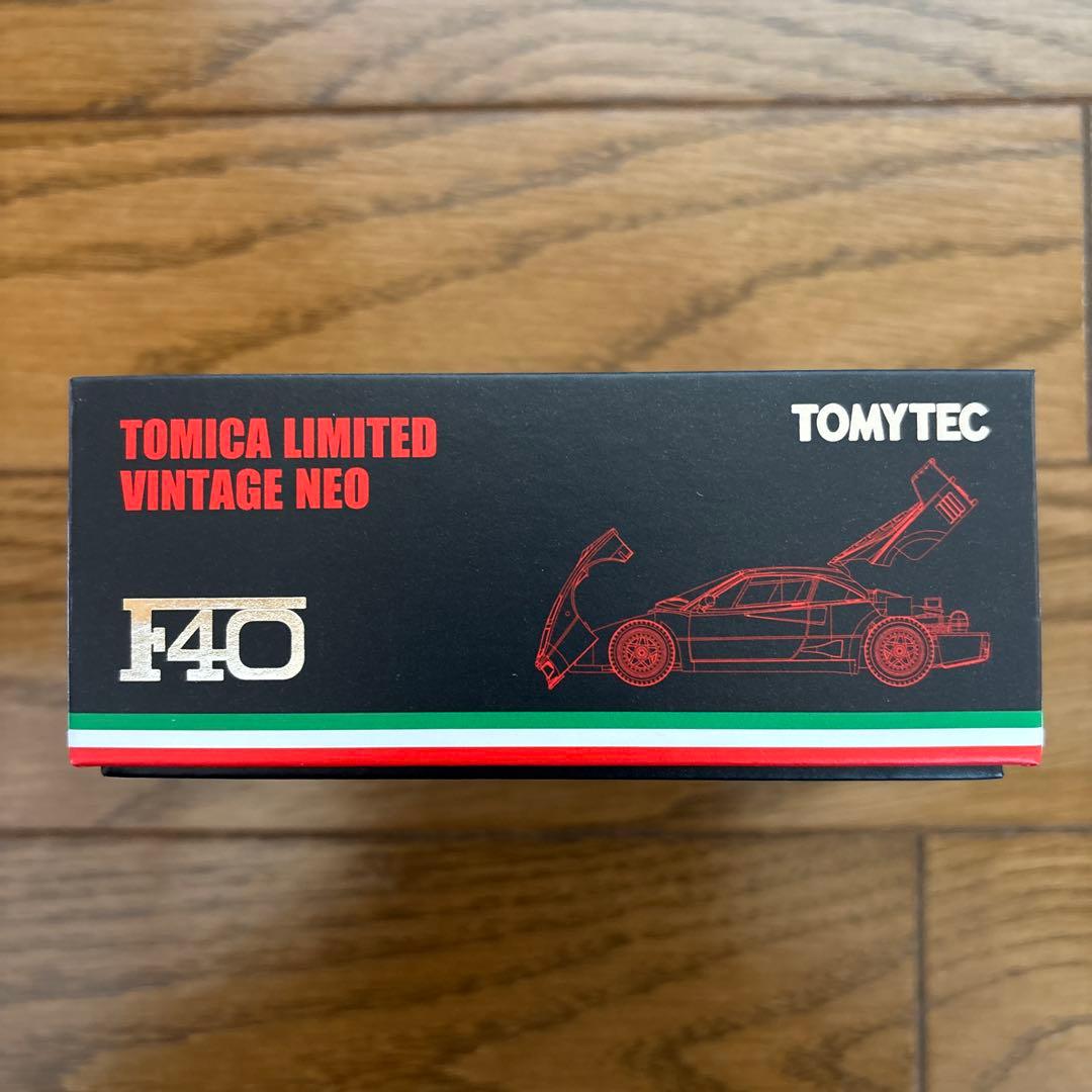 トミカリミテッドヴィンテージ ネオ F40 2台セット