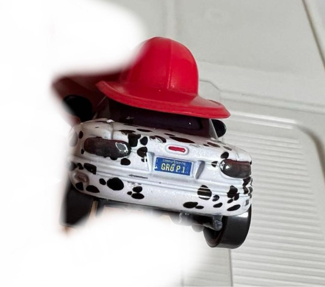 カーズ、マテル、ミニカー、赤い帽子