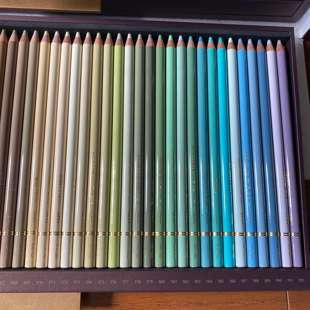三菱鉛筆ユニカラー240色セットリミテッドエディション限定生産品 50
