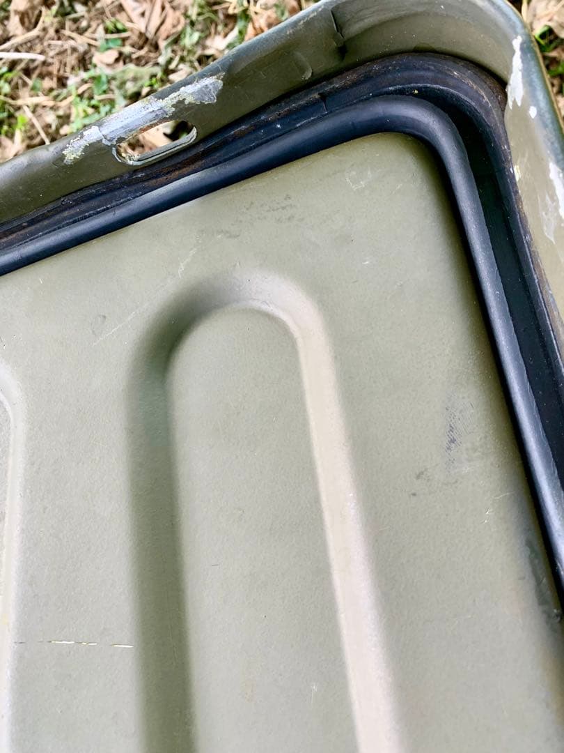 ミリタリー アルミコンテナ 米軍 払下げ 放出品 美品 アウトドア 車載 USA