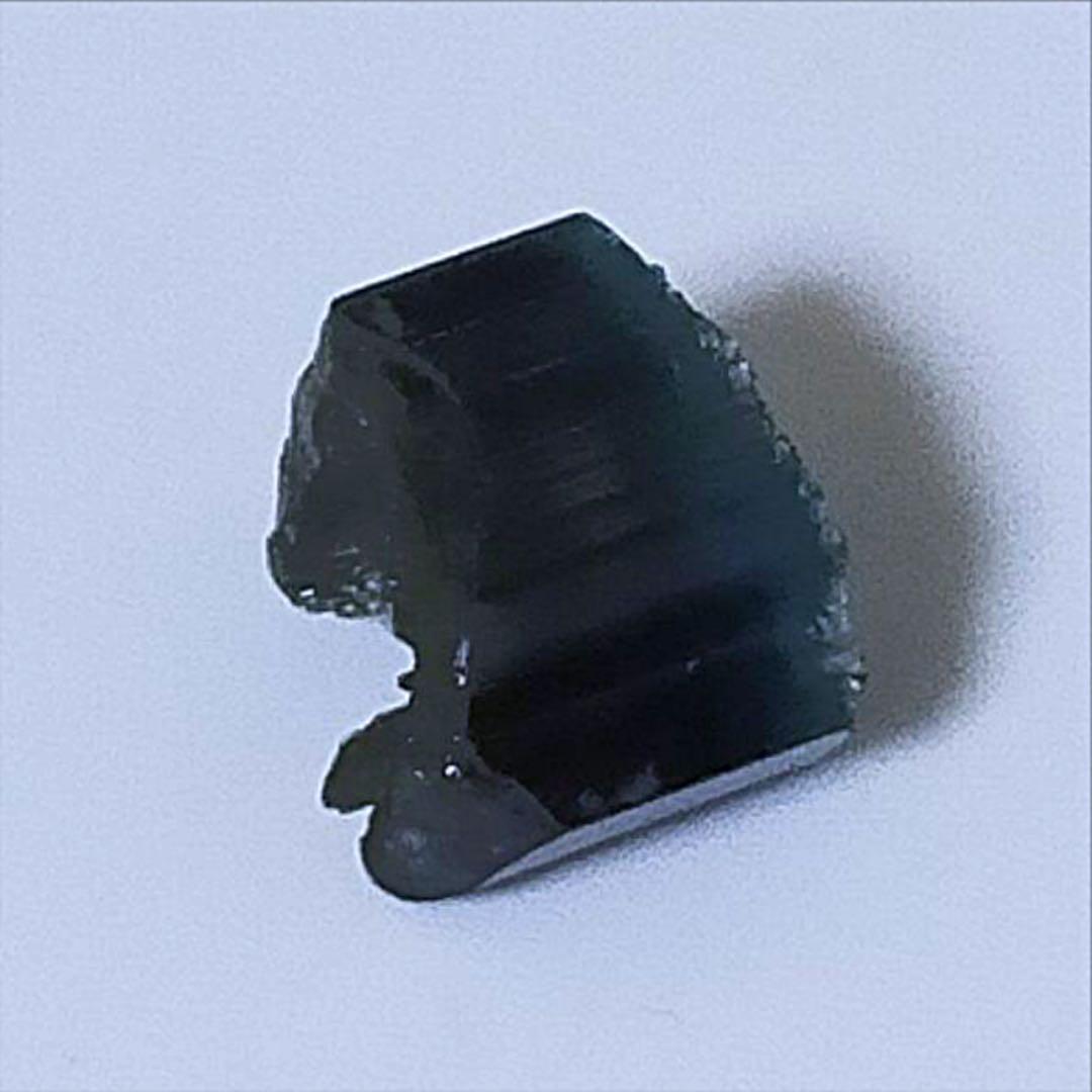 タンザニア産】トリカラー！！エルバイトトルマリンの原石