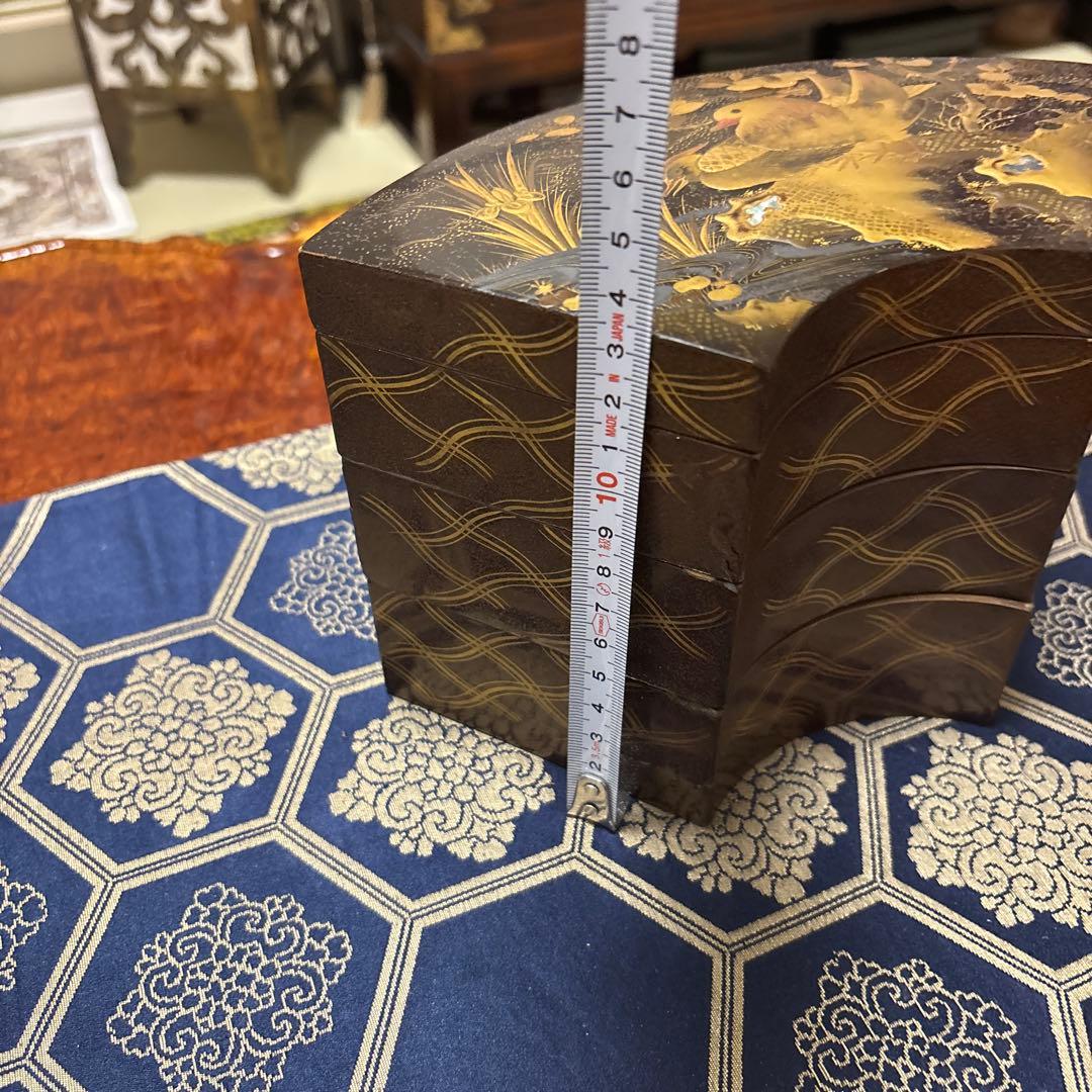 金箔の鳥の絵柄 漆器 重箱