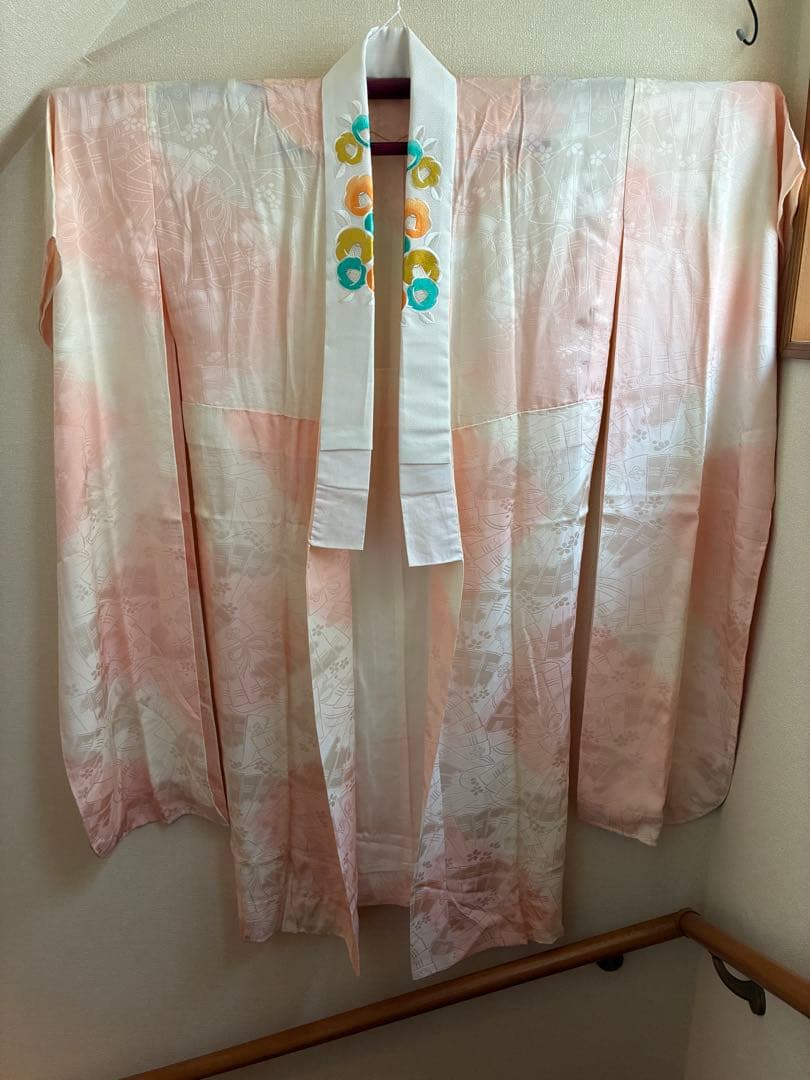 逸品】藤娘きぬたや 総絞り 振袖 橙色 裄64 長襦袢 刺繍半襟(さんび