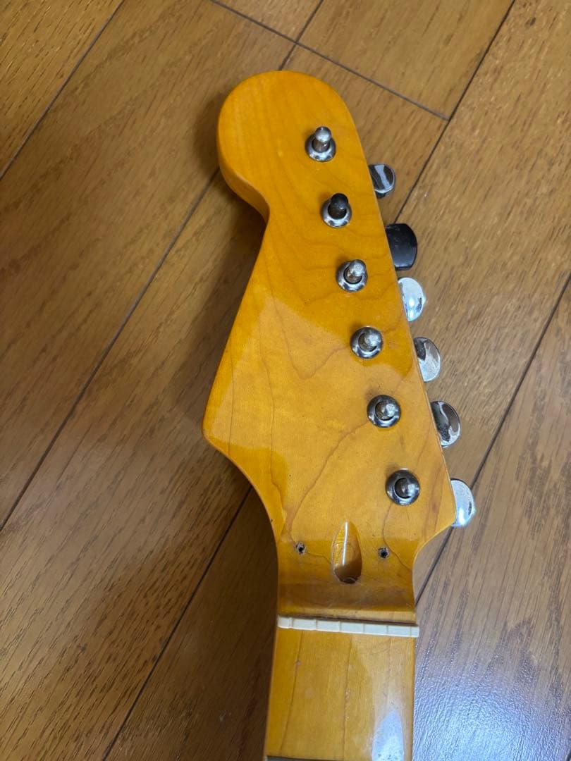 Black Rose メーカー不明ストラトキャスター完動品➕部品取り付き